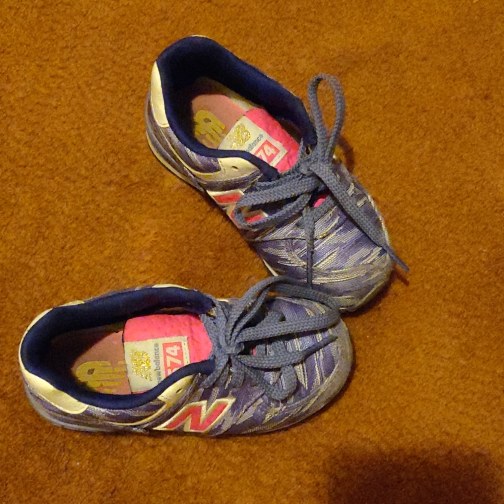 Girls New Balance Shoes